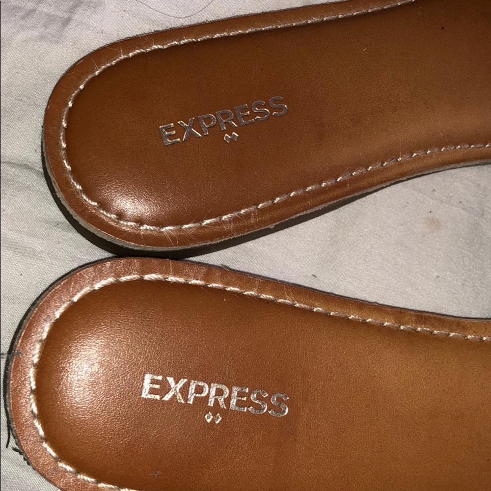 EXPRESS SANDALS - Picture 3 of 4